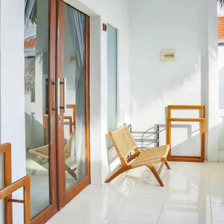 Greek House: Room W/Desk + Shared Pool&Kitchen /9